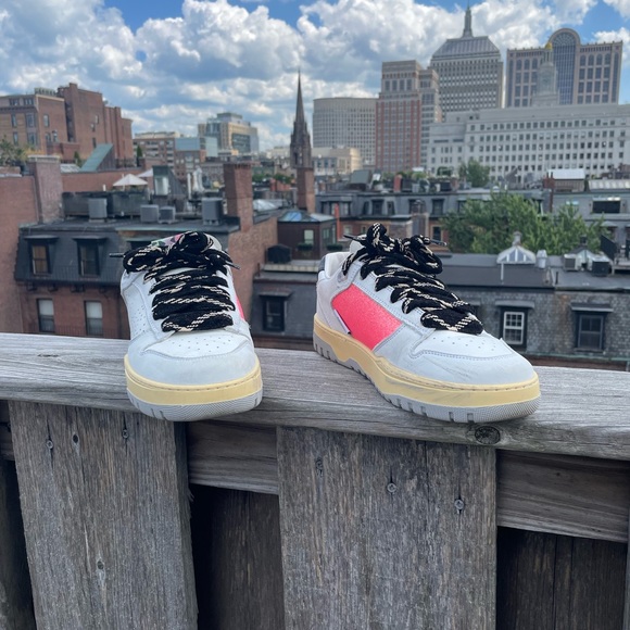 Super cute P448 white, grey, w/sparkly coral, low top sneakers. sz40. - Picture 2 of 12